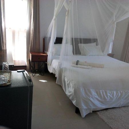 Kuku Royal Lodge Ndola Bagian luar foto