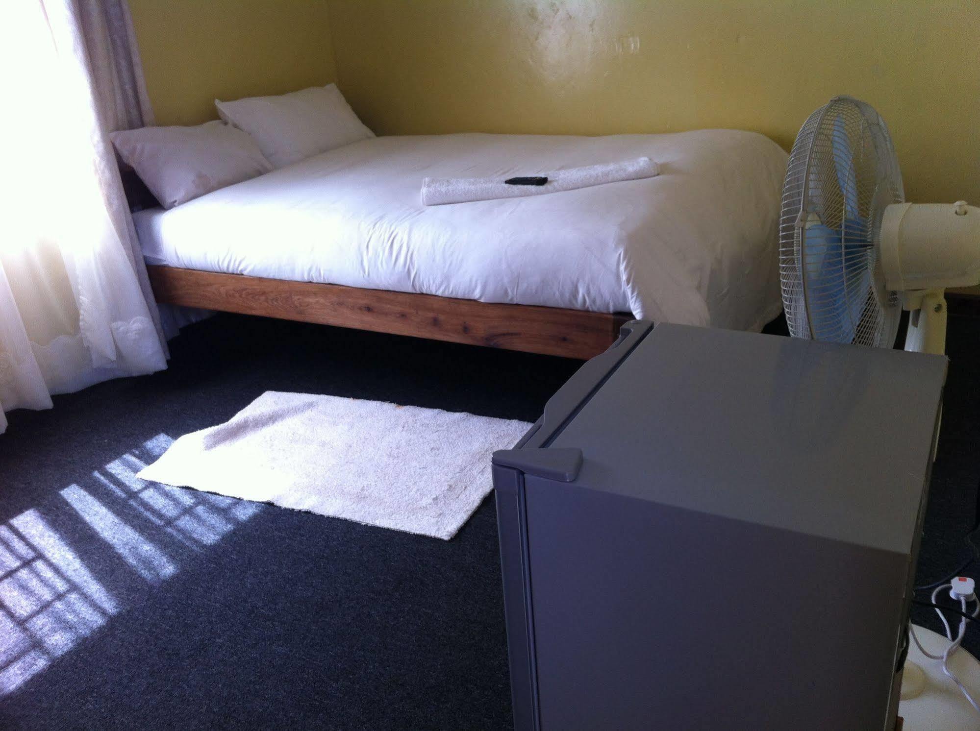 Kuku Royal Lodge Ndola Bagian luar foto